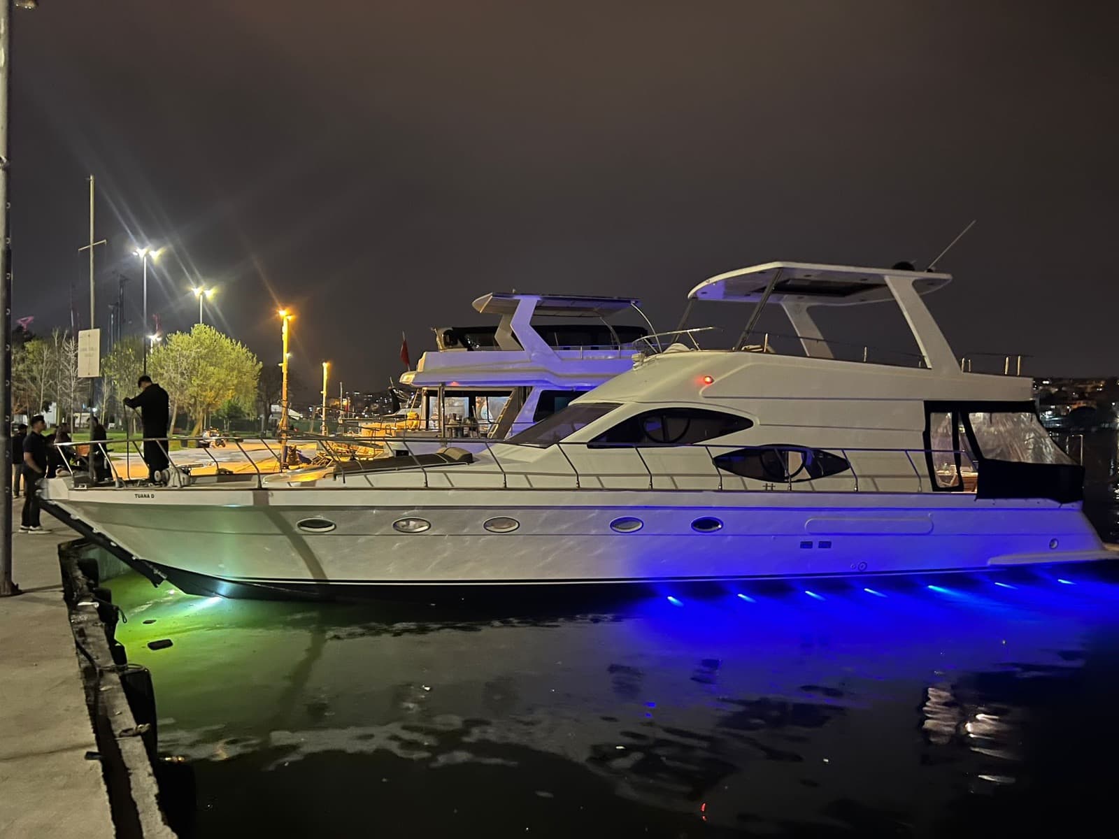 Boğaz Sailing Yatı · 10 Kişi exterior view 3 — 10-guest sailing yacht for an intimate Bosphorus voyage