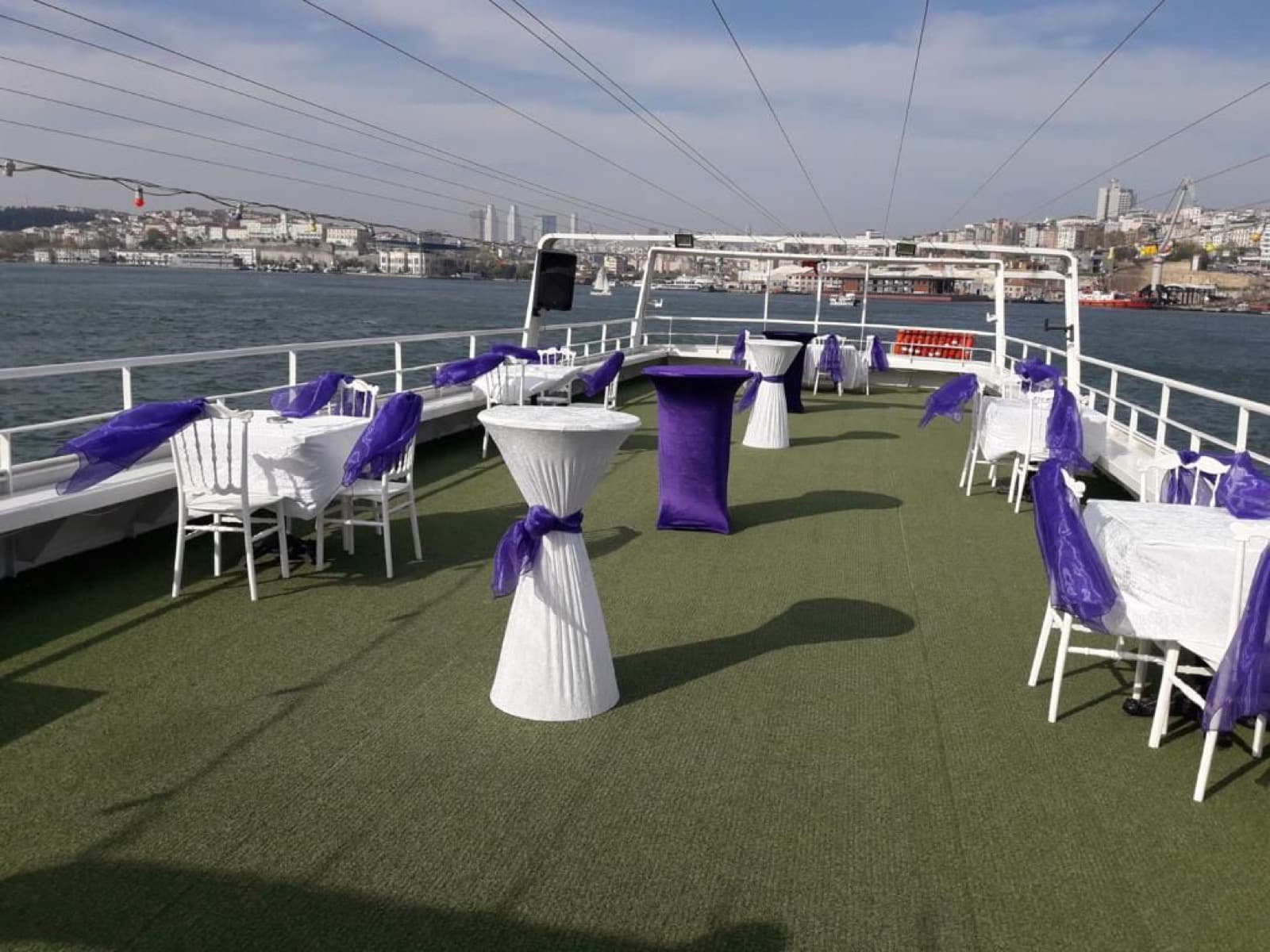Bosporus Mega-Event-Yacht · 150 interior view 1 — 150-guest mega event yacht for large Bosphorus celebrations and galas