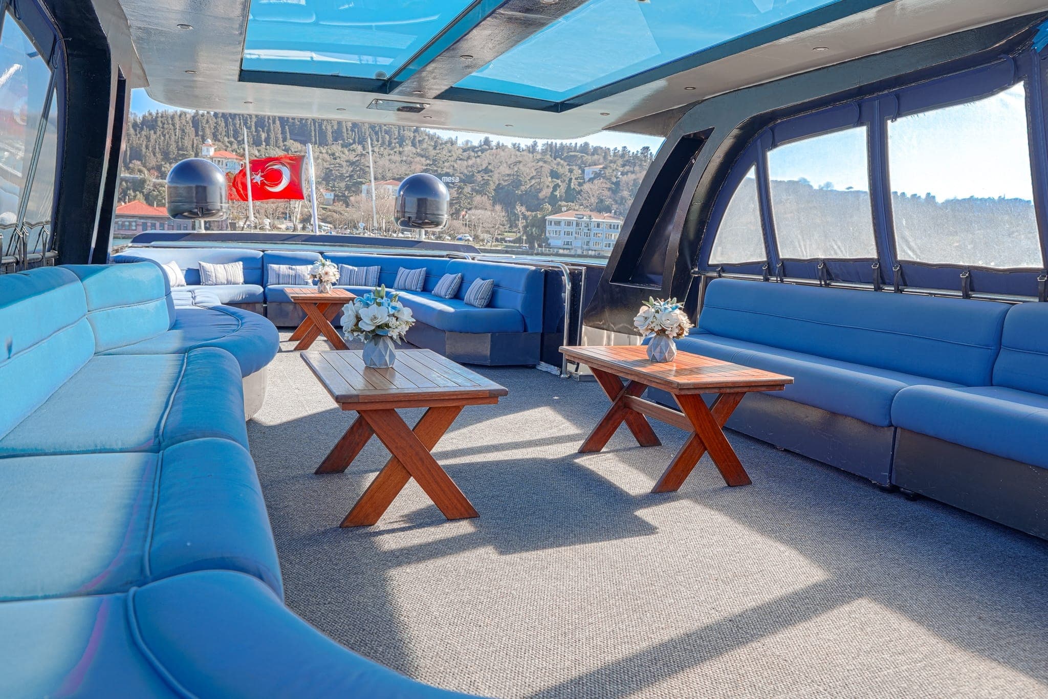 Romantic Marriage Proposal on Yacht