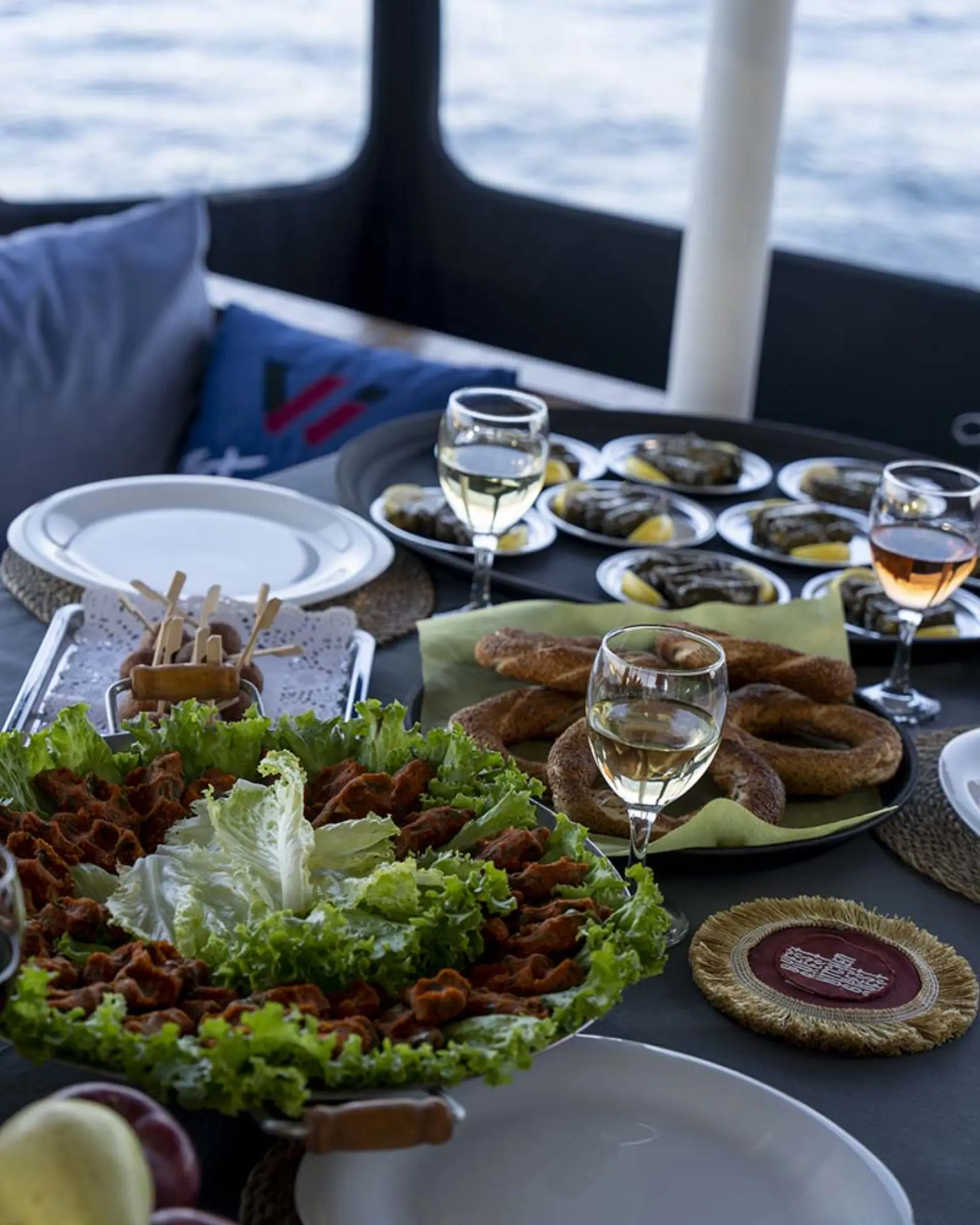Private Bosphorus Lunch Yacht Cruise — Bosphorus tour in Istanbul