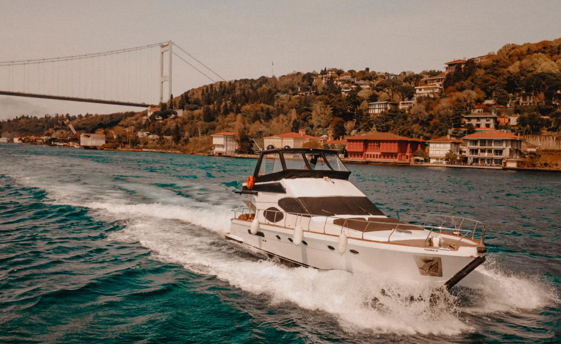 Yacht Charter in Istanbul — book from €200 in Istanbul