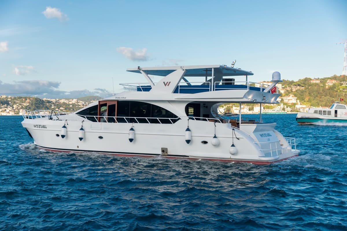 Yacht Charter in Istanbul 2